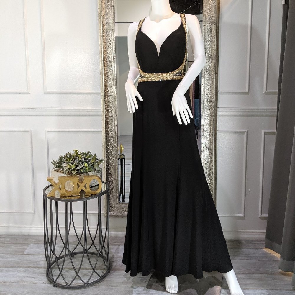Black & Gold Formal Evening Dress Gown